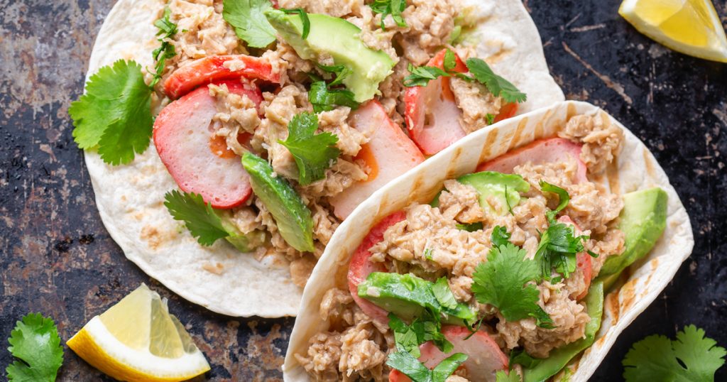 Tortillas with Tuna and Avocado Crvena jabuka gastro market Marindvor